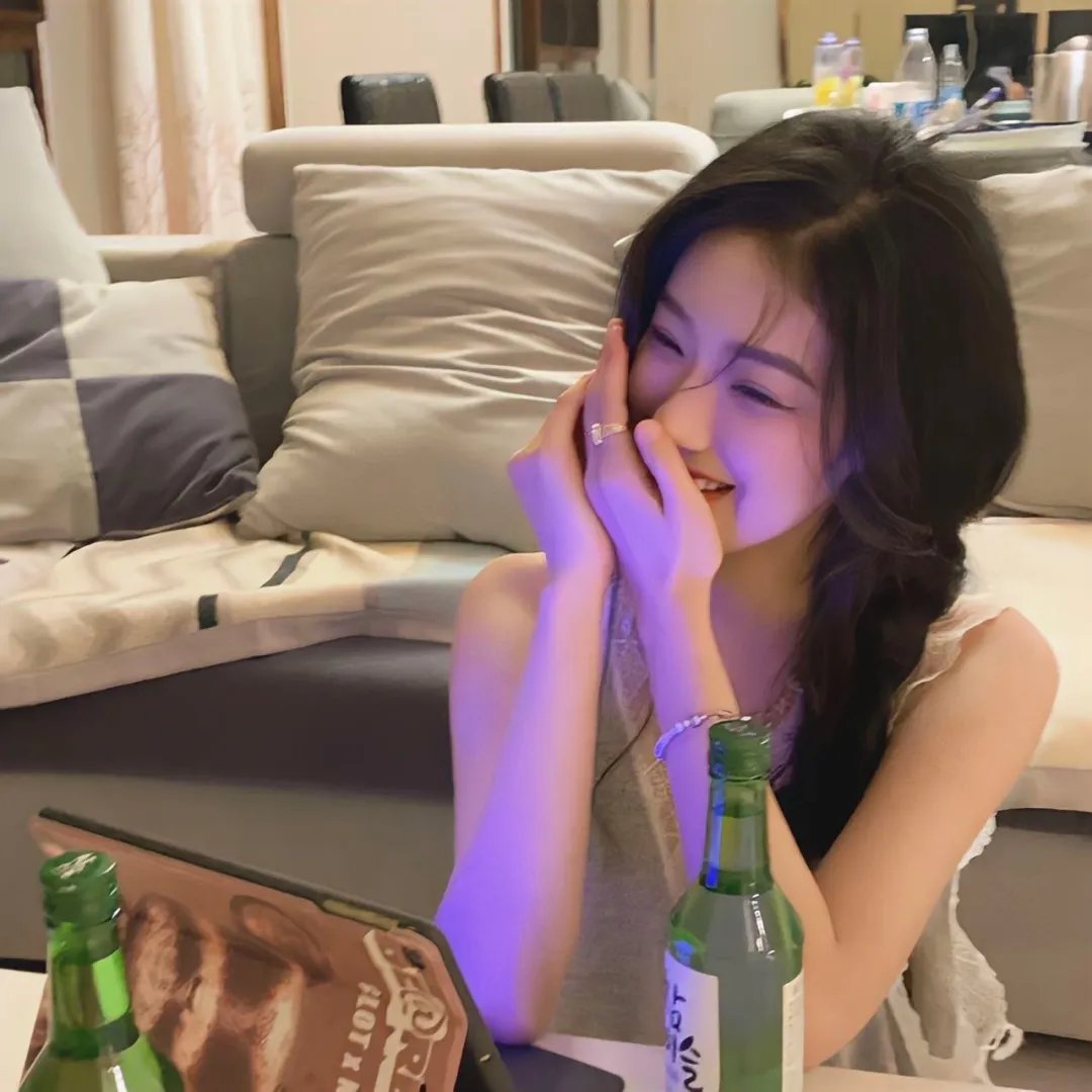 秋瑾高清封面